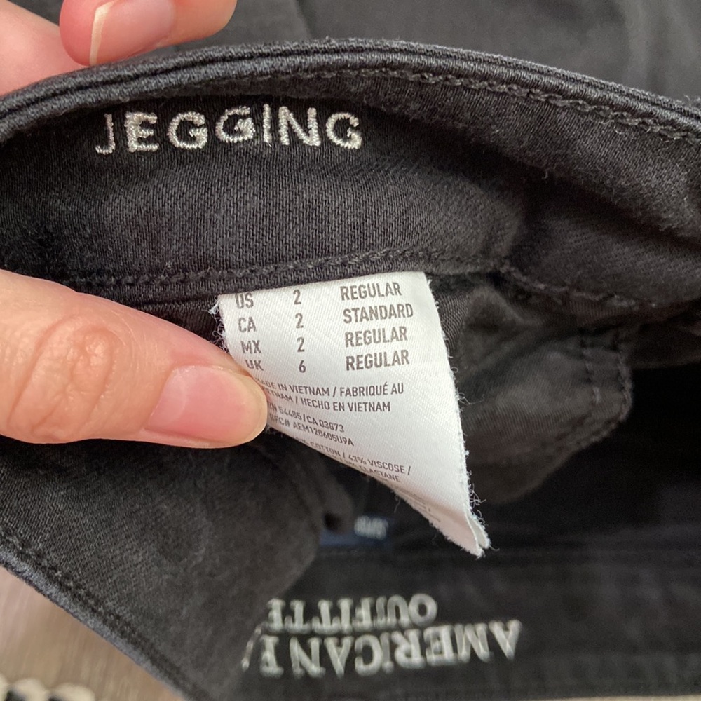 AE Jeggings 2R - Picture 4 of 5